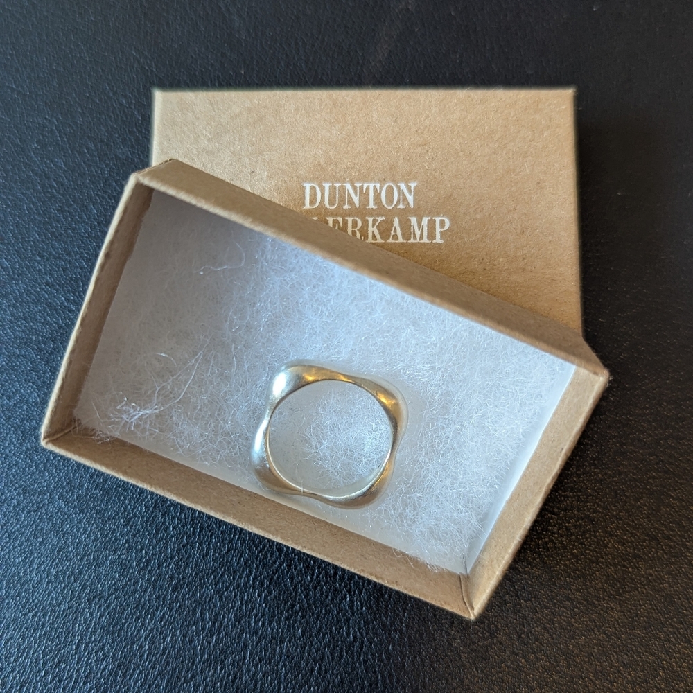 Dunton Ellerkamp Owen Ring Thin